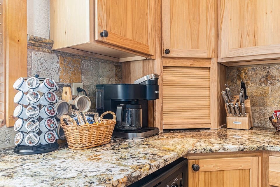 Enjoy complimentary coffee and snacks! This is a brand new Keurig.