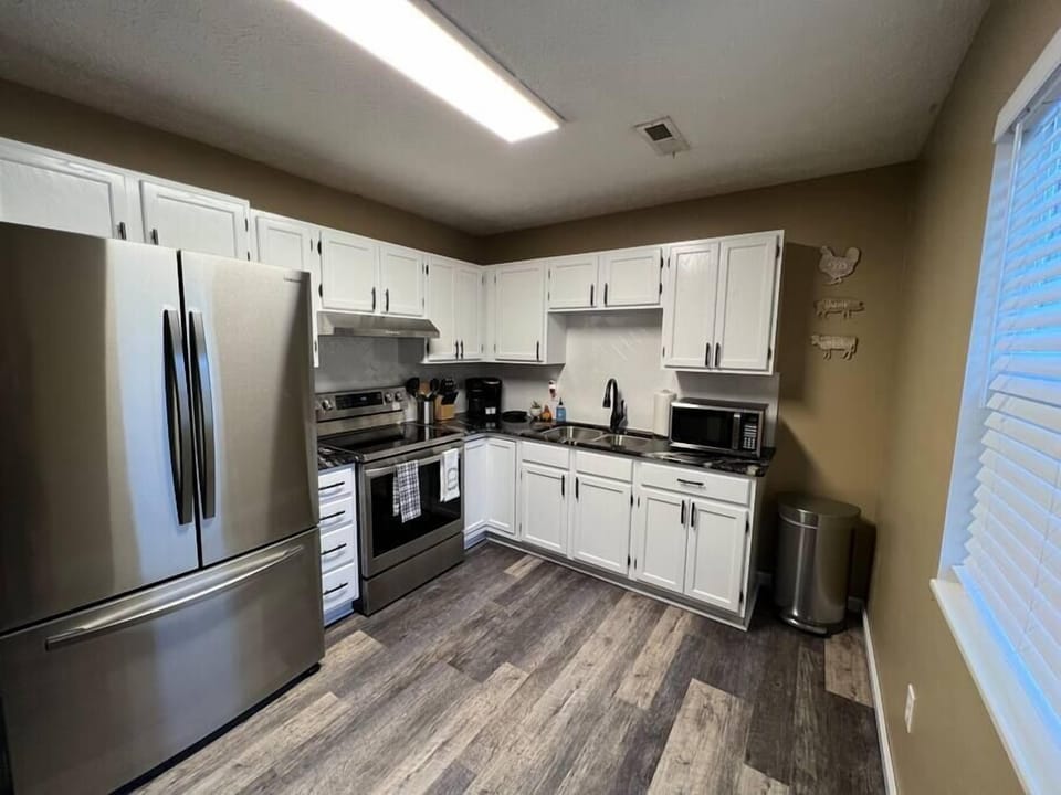 A beautifully remodeled kitchen!
