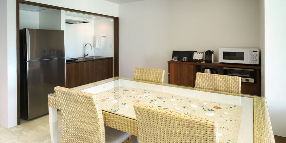 Deluxe Villa | Soundproofing, cribs (surcharge), WiFi (free), bed sheets