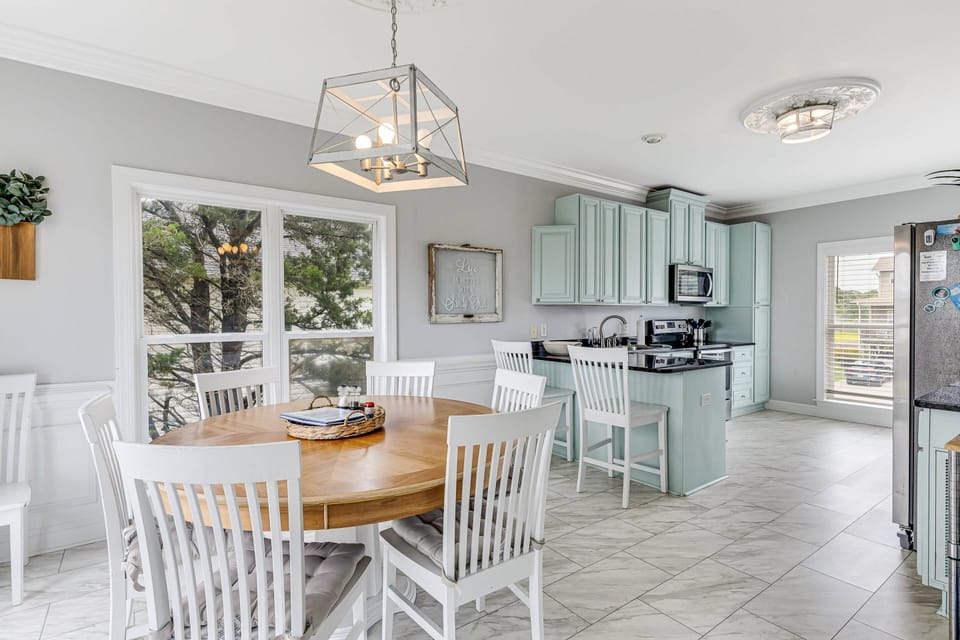 Lots of natural light enhances the delicious meals served at this table.