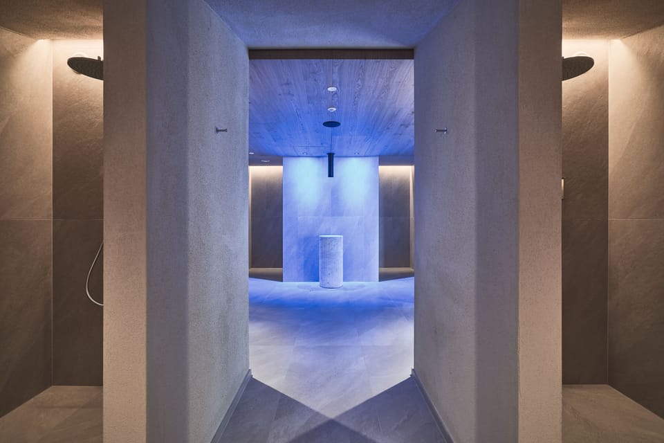 Body treatments, deep-tissue massages, sports massages, body wraps