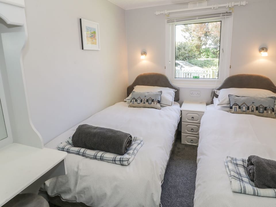 3 bedrooms, individually decorated, individually furnished, free WiFi