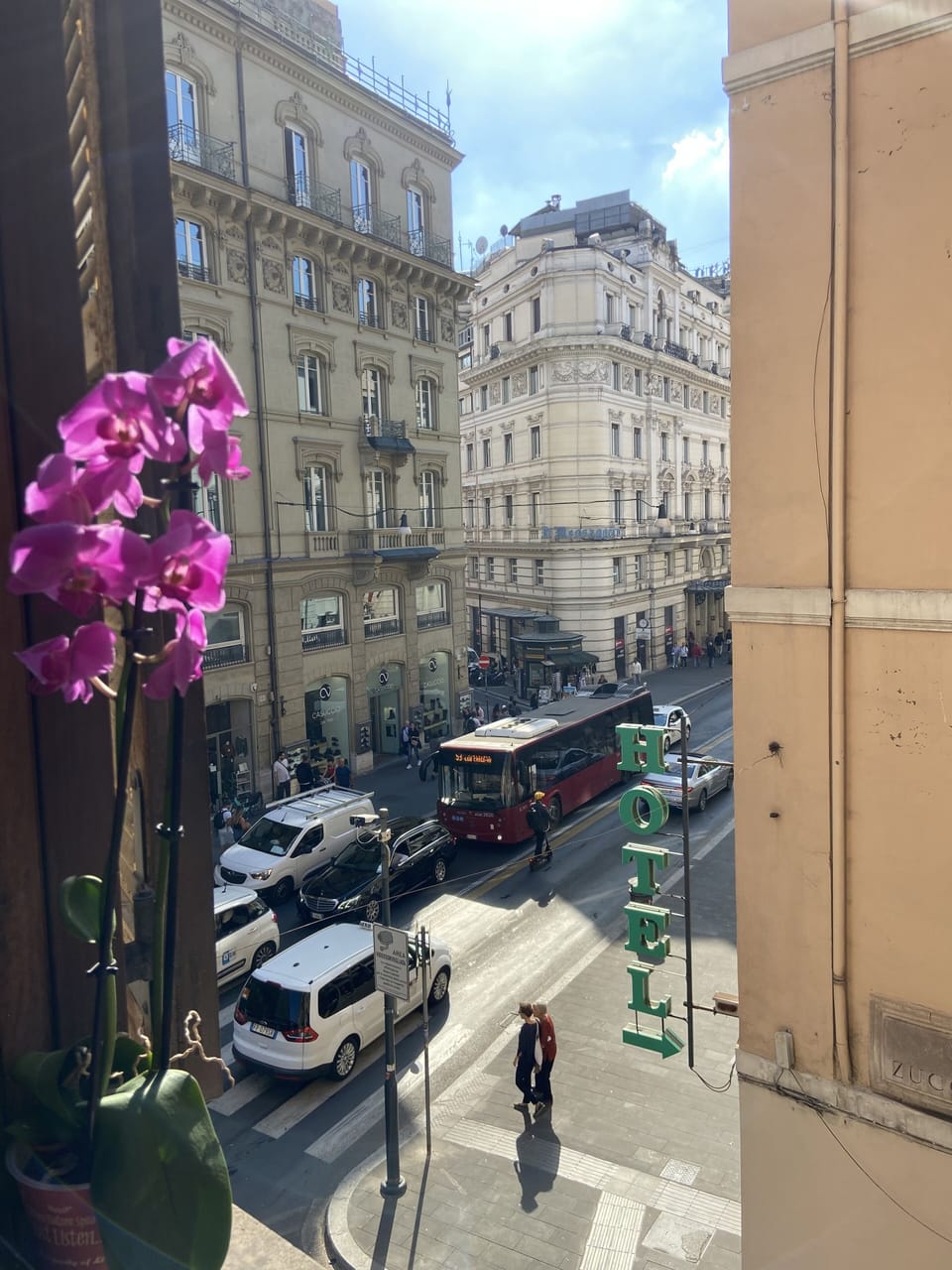Superior Double Room | Street view
