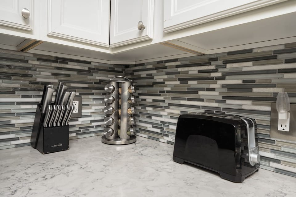 Kitchen counter