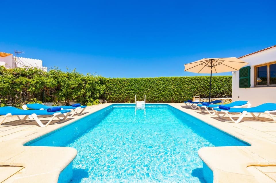 Private pool and terrace