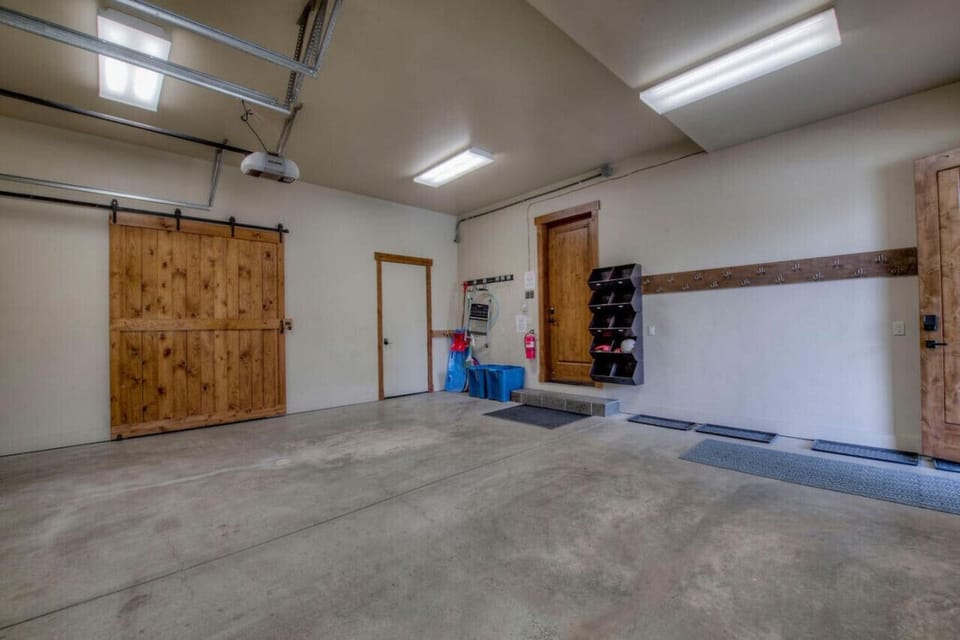 2 car private garage