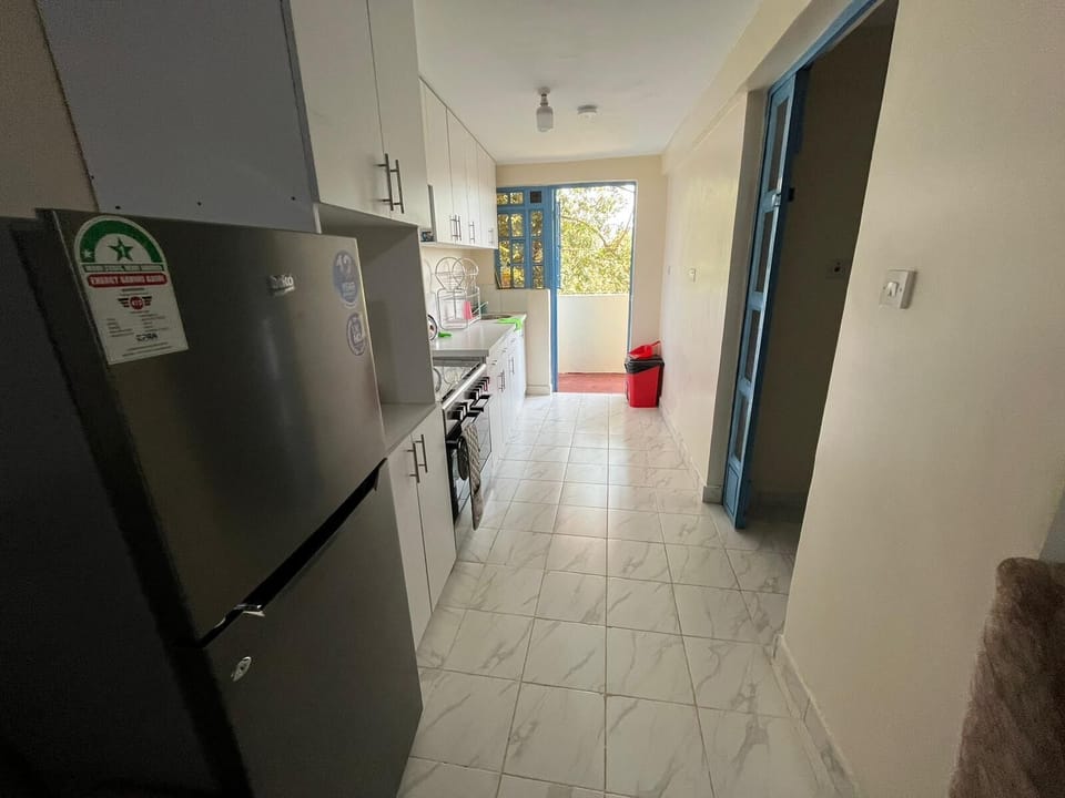 Apartment | Private kitchen | Fridge, microwave, oven, stovetop