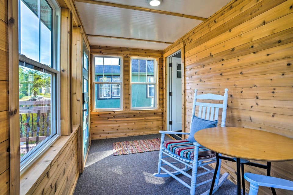 Sun Porch