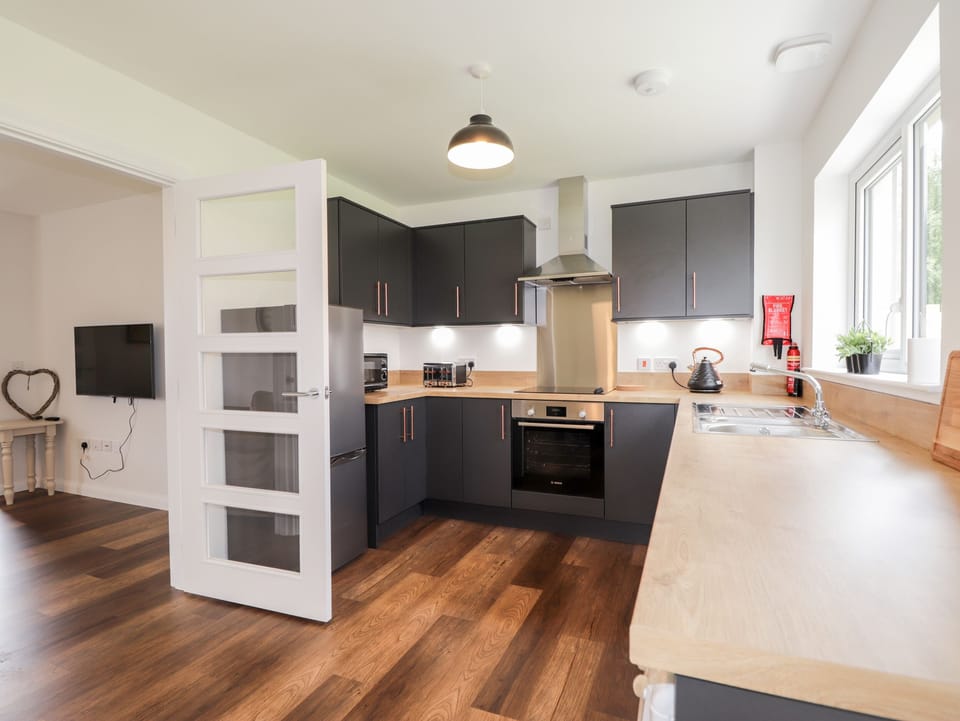 Fridge, dishwasher, electric kettle, toaster