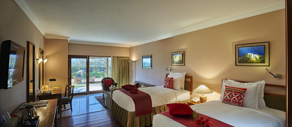 Garden Suite | Living area | LCD TV
