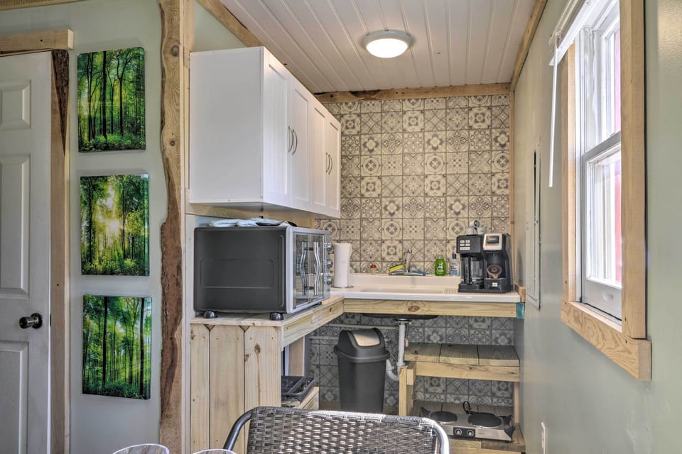 Kitchenette