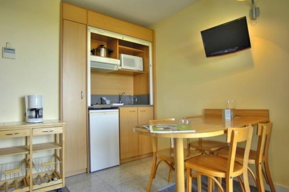 Prepare meals in the comfort of your very own kitchenette.
