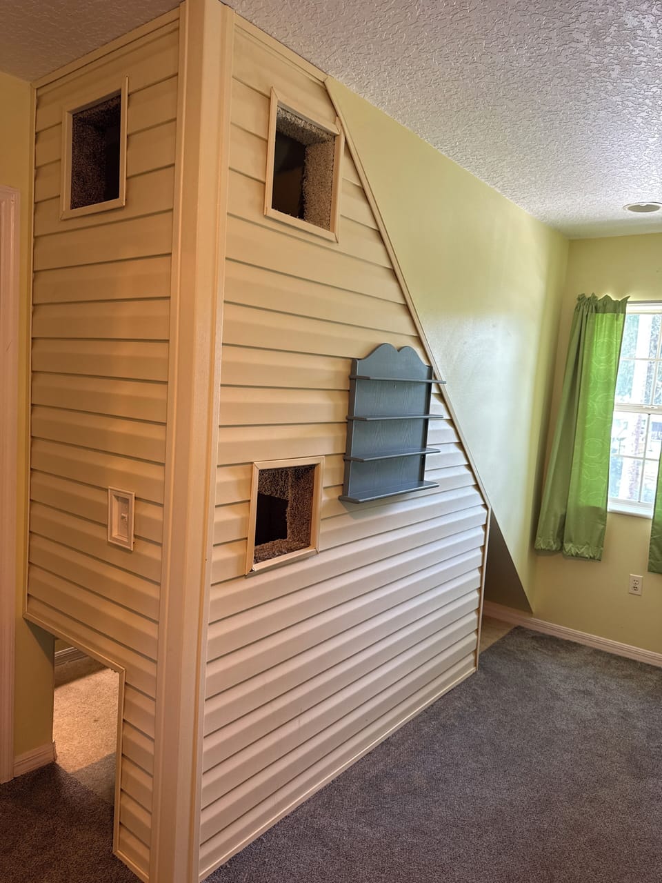 The world famous backrooms playhouse. Over 2 million views on Tic Tok 8/9/2026
