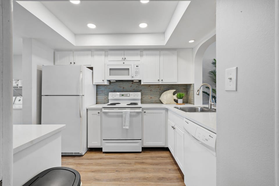 Spacious kitchen and ample cabinetry