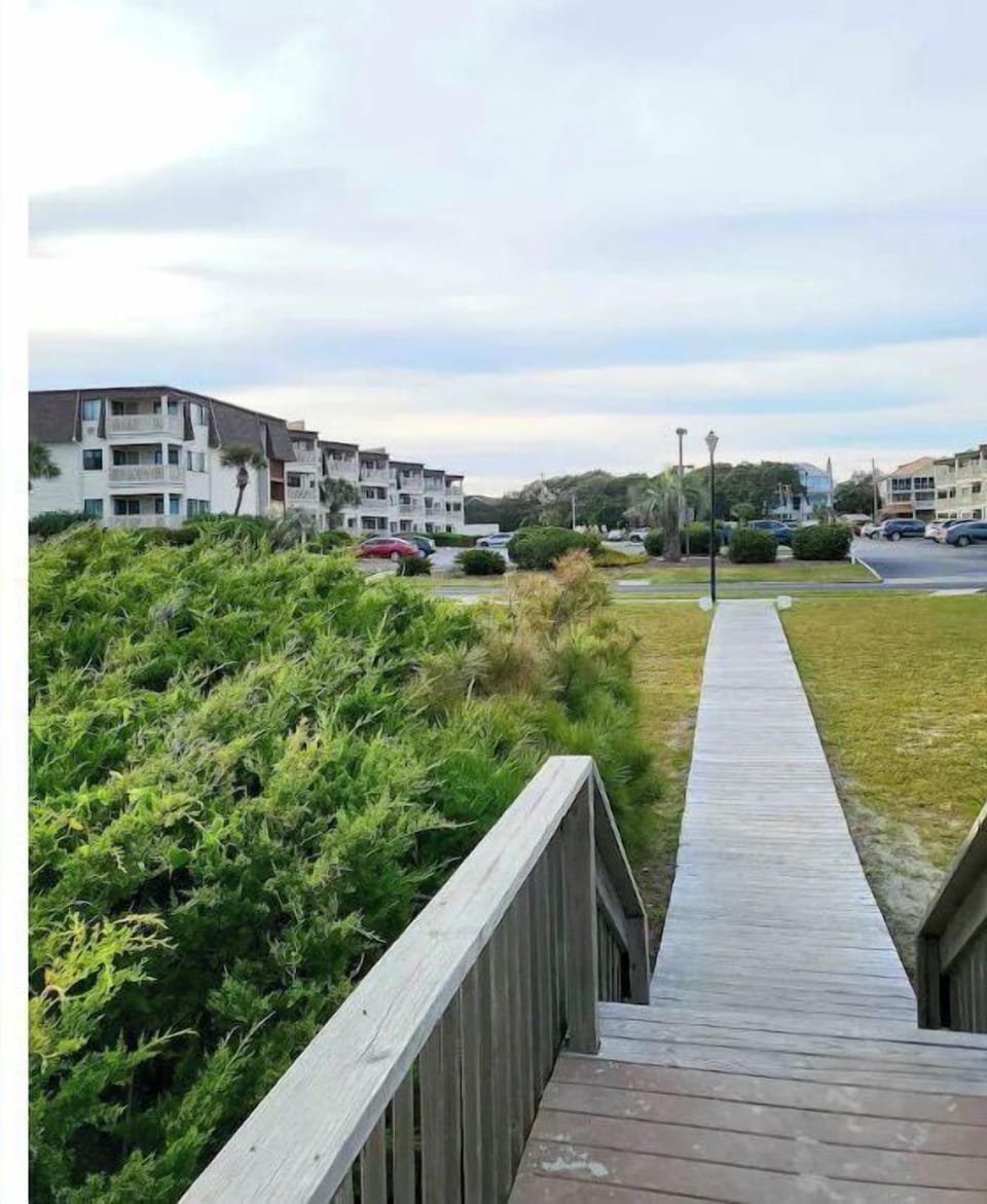 Walkway to the beach