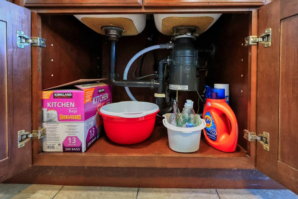 Help yourself to anything you see in the kitchen.
