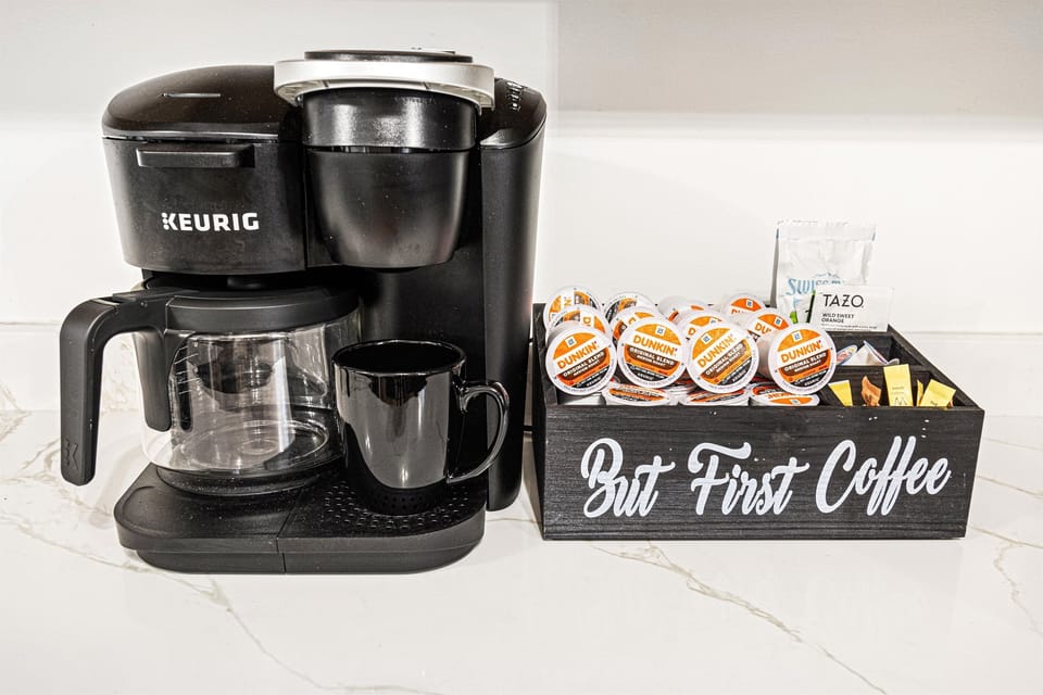 Keurig coffee pot with some complimentary coffee!