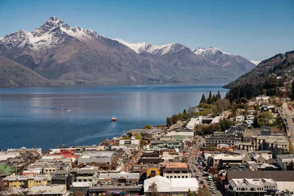 Central Queenstown views 