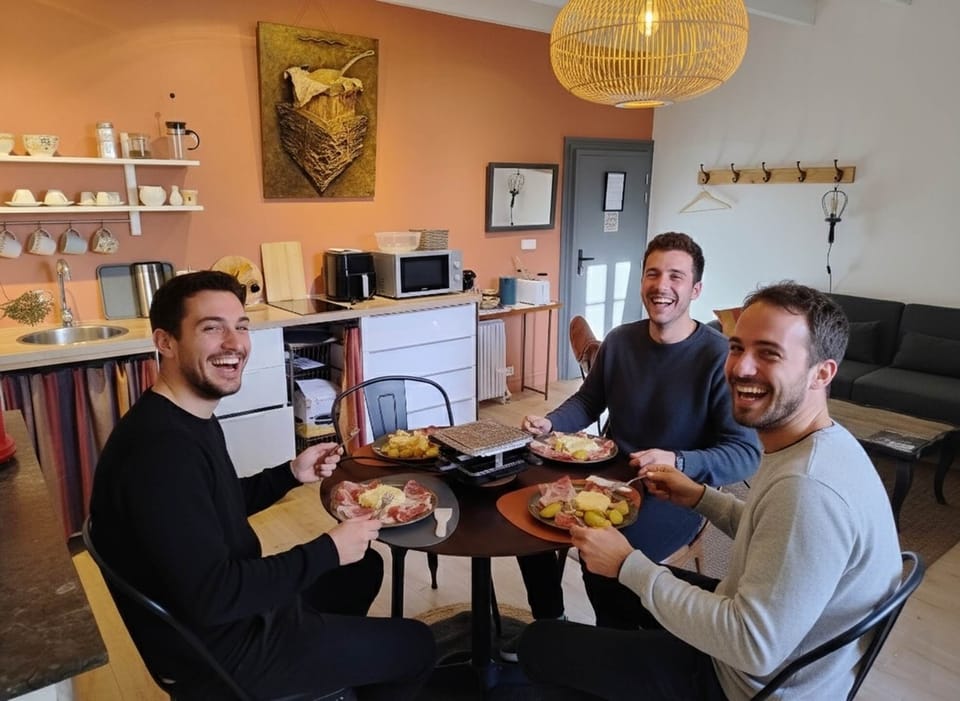 soiree raclette a volonte-16 bis-gite-hotel-marssac-albi