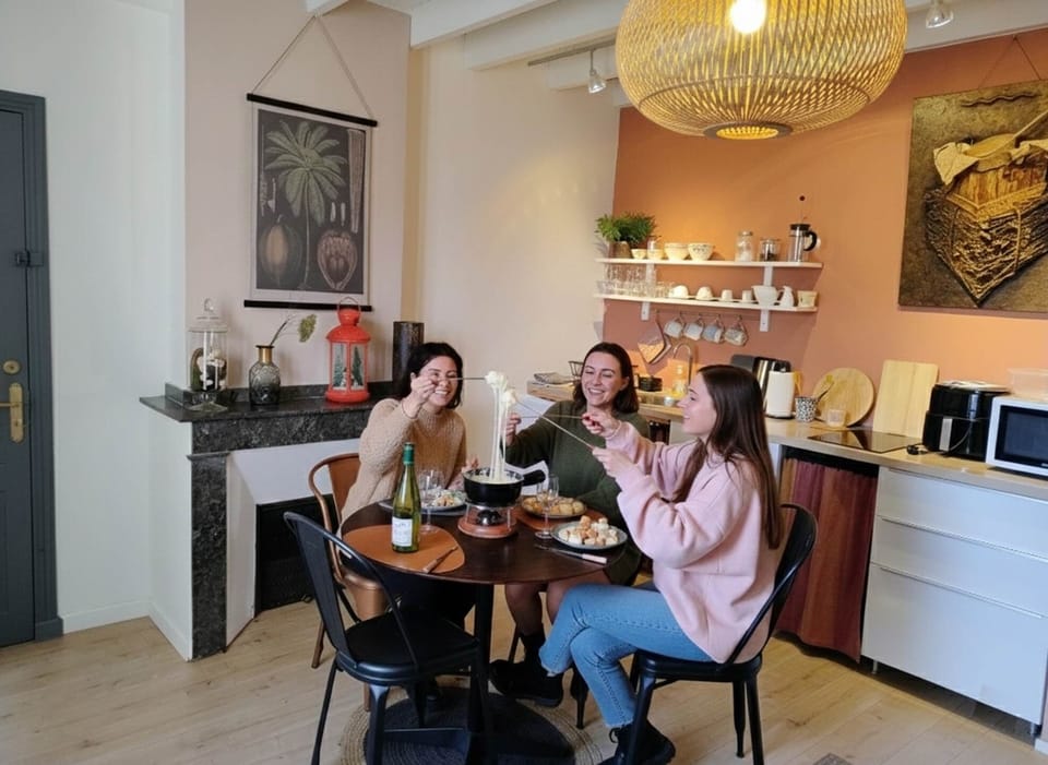 soiree fondue savoyarde a volonte-16 bis-gite-hotel-marssac-albi