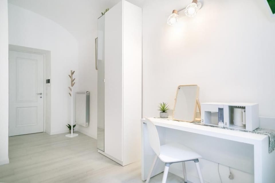 Double Room | Desk, iron/ironing board, WiFi (free)