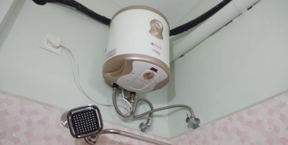 Standard Room | Bathroom