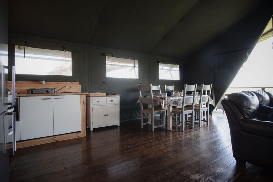 Luxury Tent | Living area