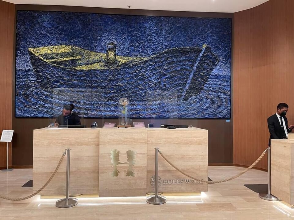 Front desk 