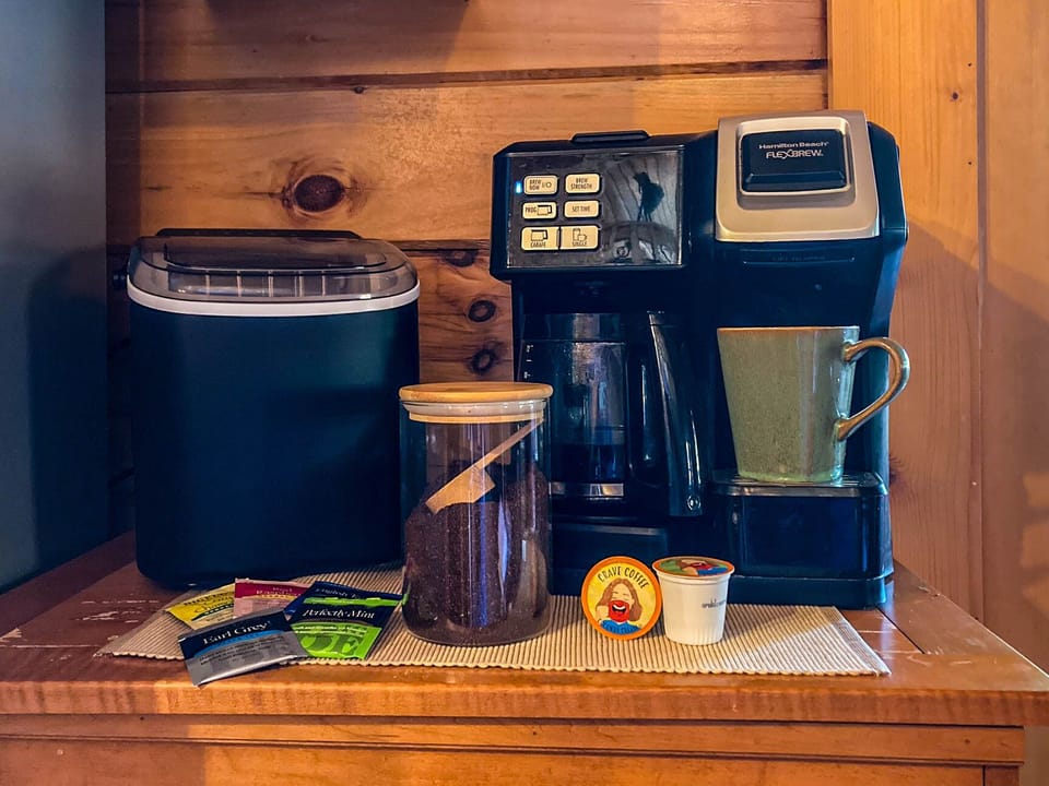 Ice maker and coffee drip/Keurig combo. Coffee and tea are supplied!