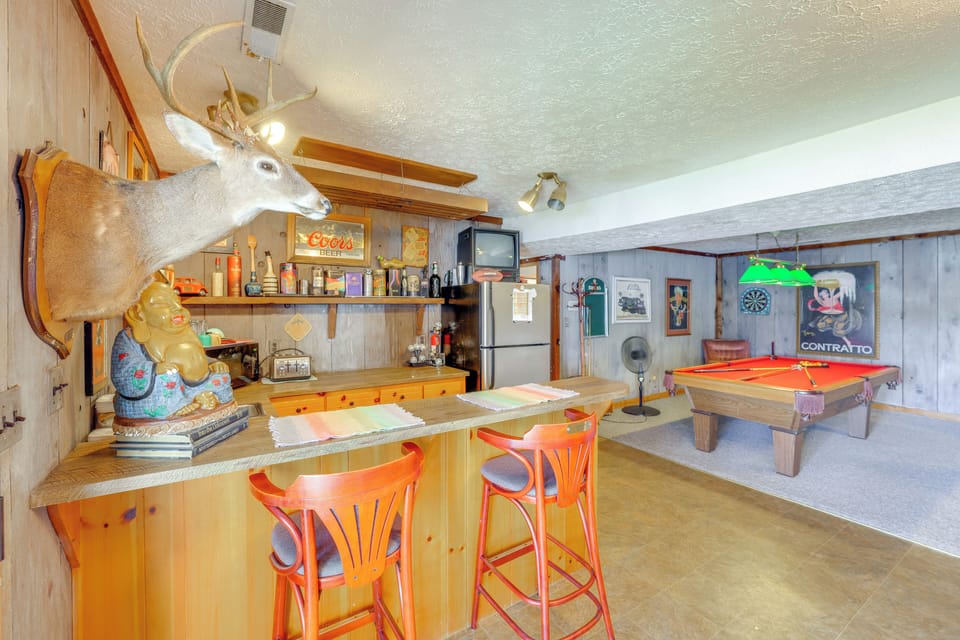 Game room