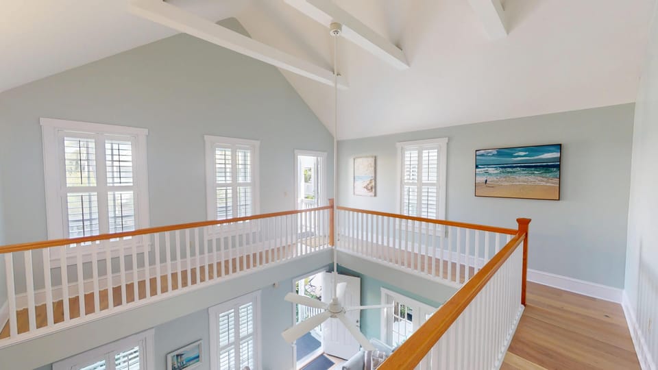 Upstairs Balcony