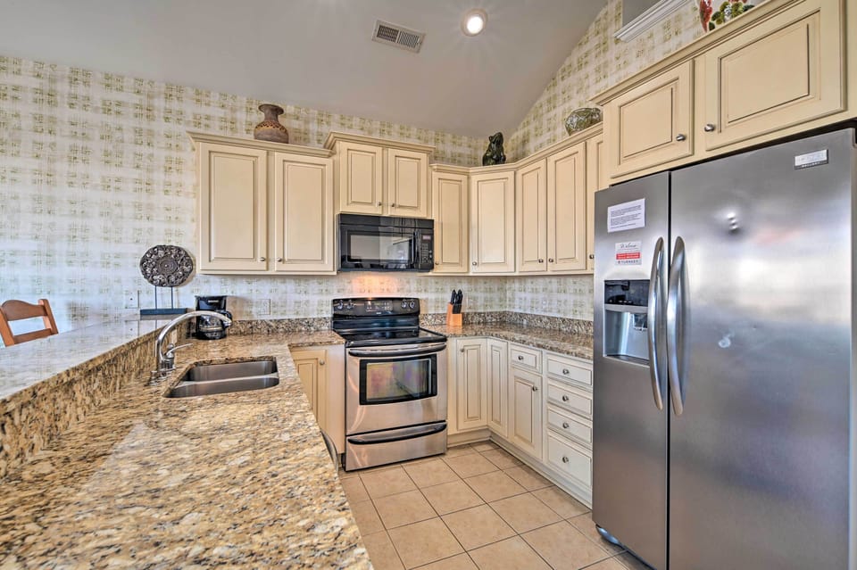 Kitchen | Cooking Basics | Keurig & Drip Coffee Maker