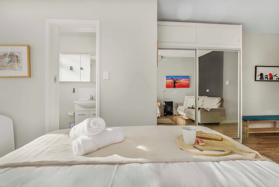 Ensuite