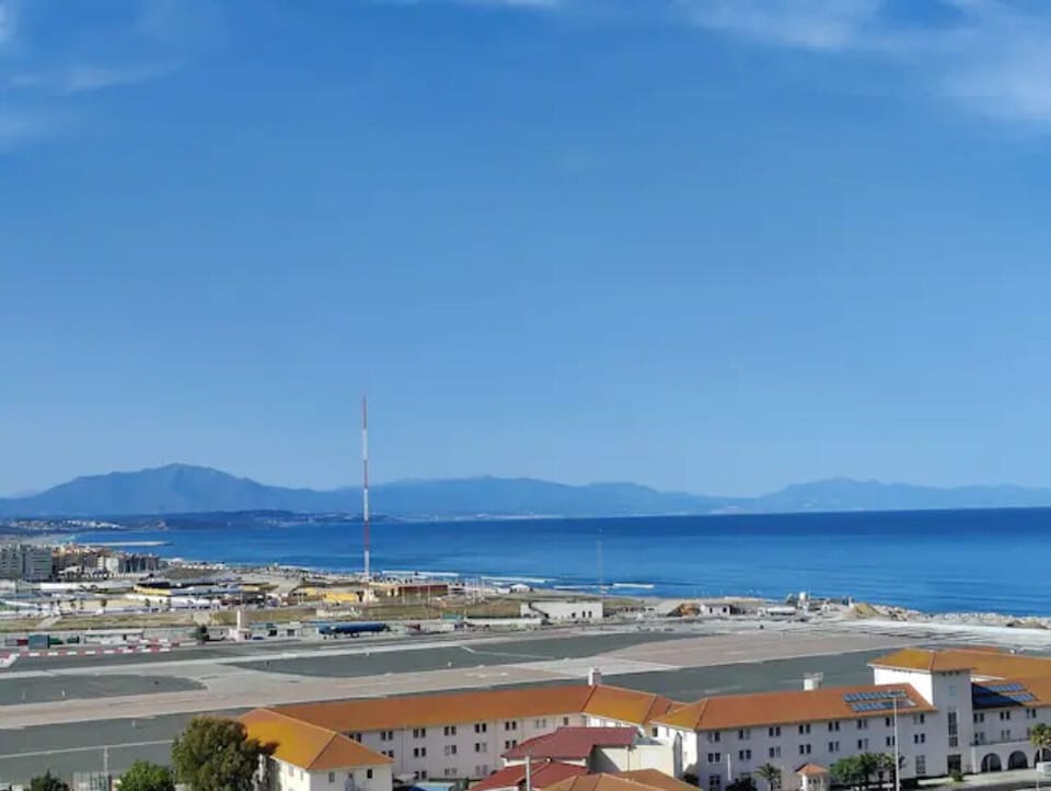 Beach/ocean view