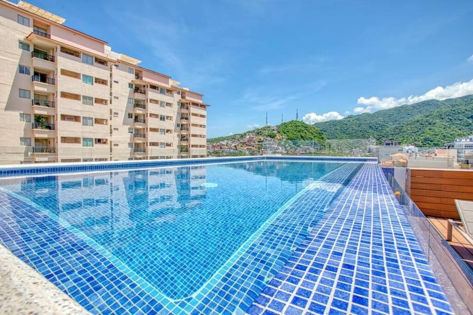 Rooftop Pool with mountain view