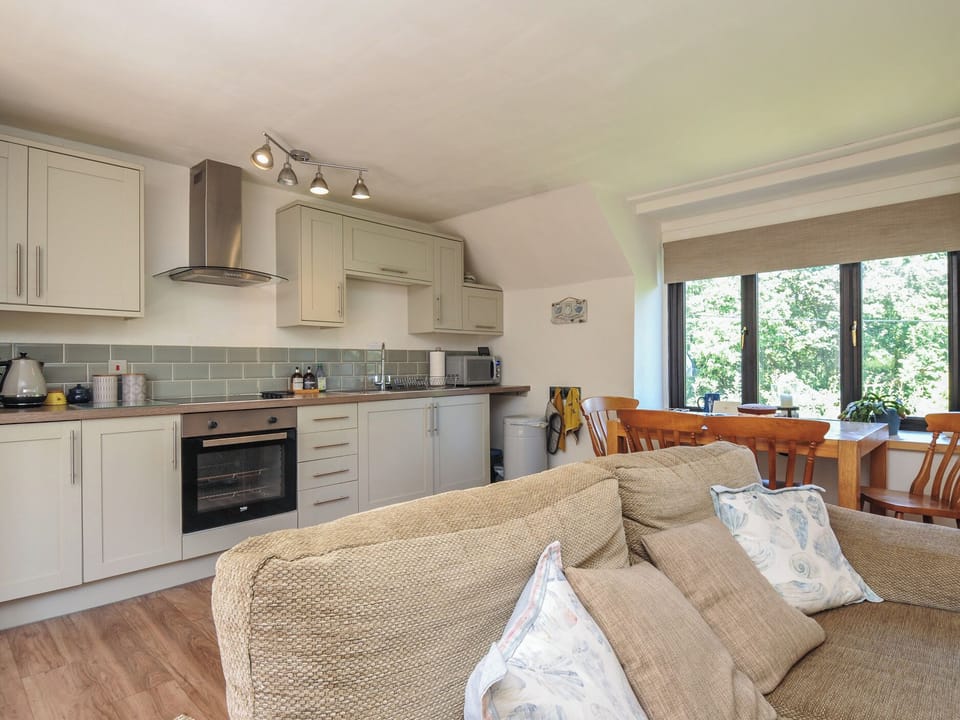 Cottage | Living area | Fireplace