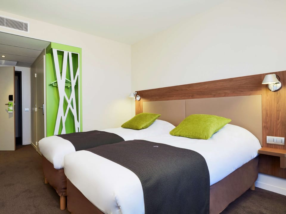 Premium bedding, desk, soundproofing, iron/ironing board