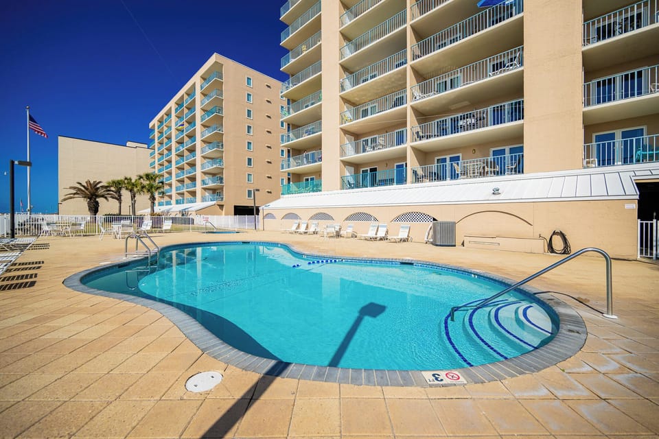 Enjoy the outdoor amenities with a view of the beach at Surf Side Shores in Gulf Shores and find your favorite vacation spot