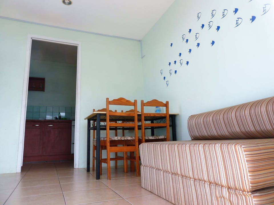 Panoramic Apartment, 1 Bedroom, Kitchen, Sea View | In-room dining