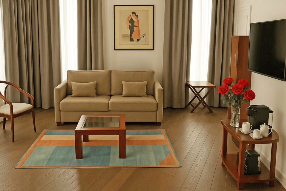 Junior Suite | Premium bedding, Select Comfort beds, in-room safe, desk