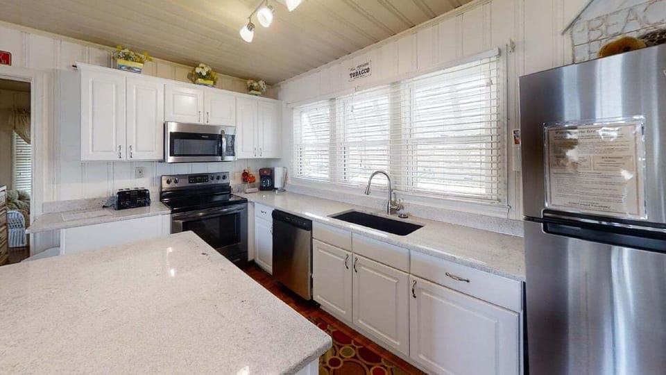 Practical kitchen setup for easy meals at home