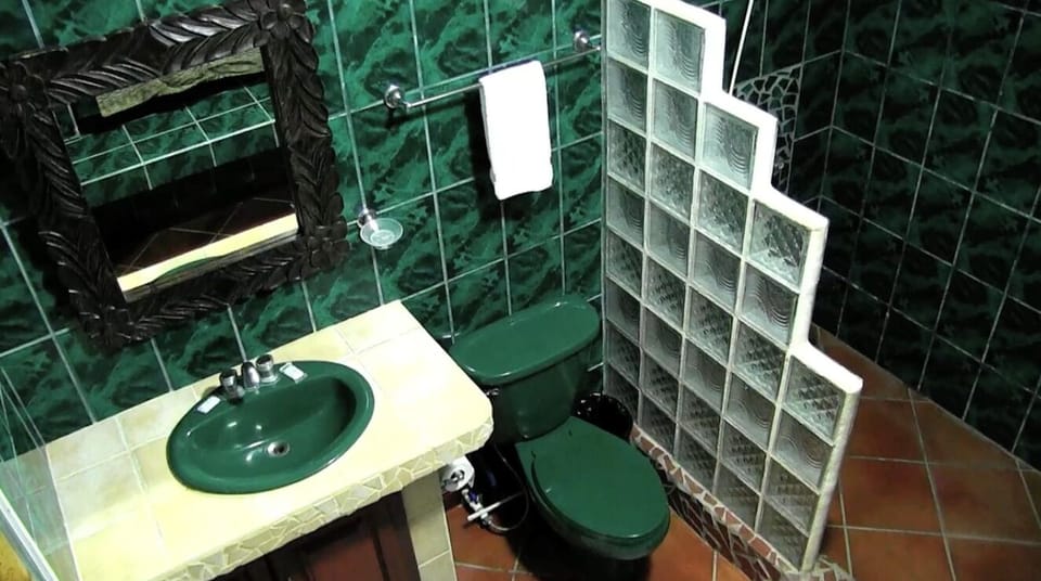 King Ensuite