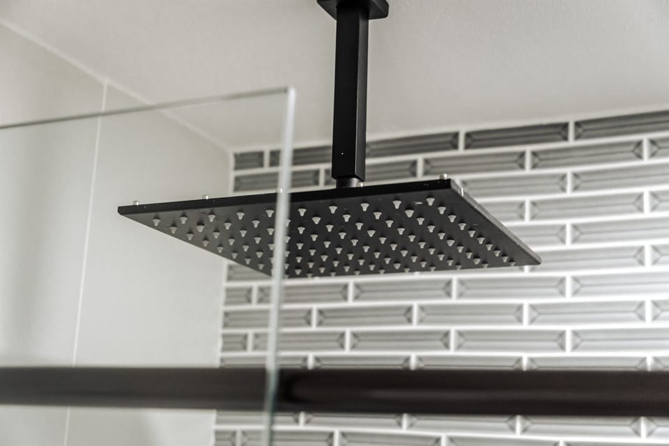 waterfall shower head
