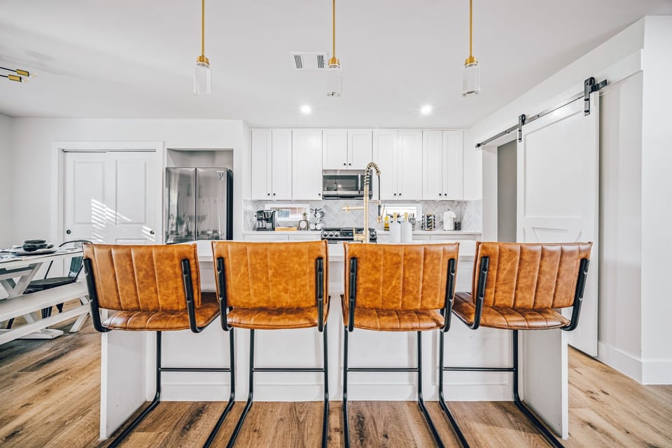 4 barstools for additional seating at kitchen island