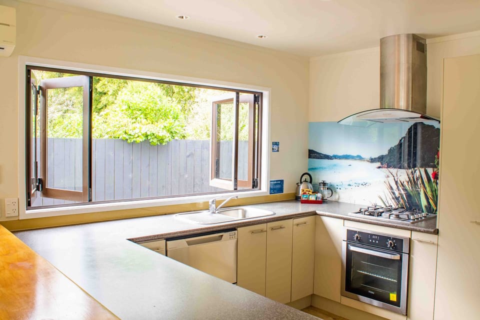 3 Bedroom Apartment | Private kitchen