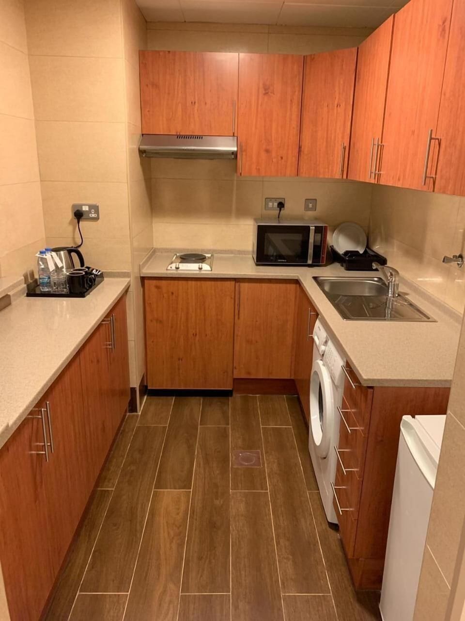 Fridge, microwave, oven, coffee/tea maker