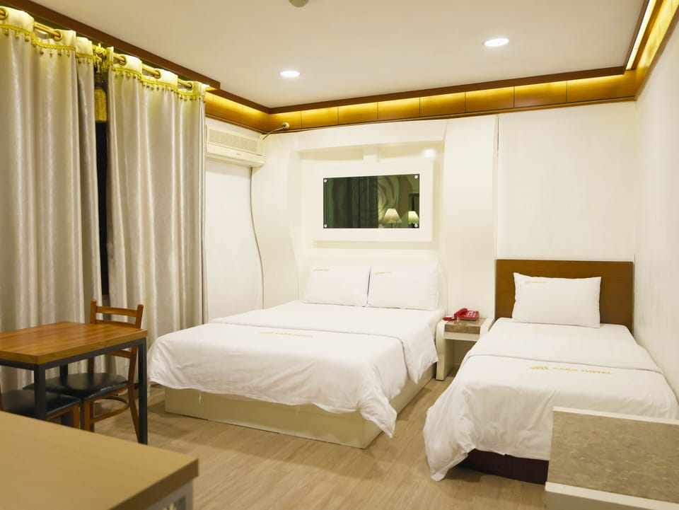 Superior Twin Room | Premium bedding, rollaway beds, free WiFi, bed sheets