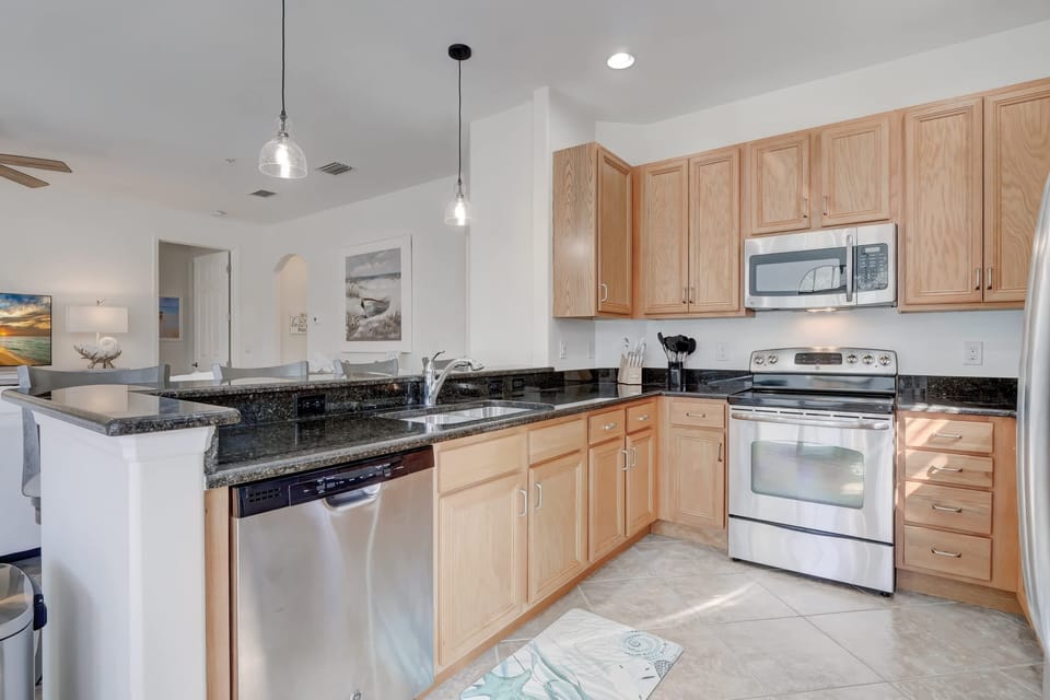 There is a Lol of Downlight in the Kitchen