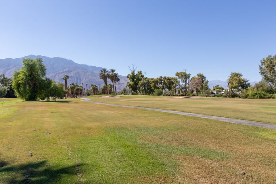 16th hole of the Legend Course