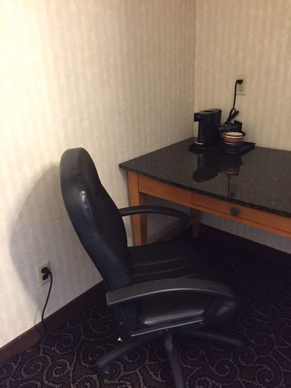 Room | Coffee and/or coffee maker